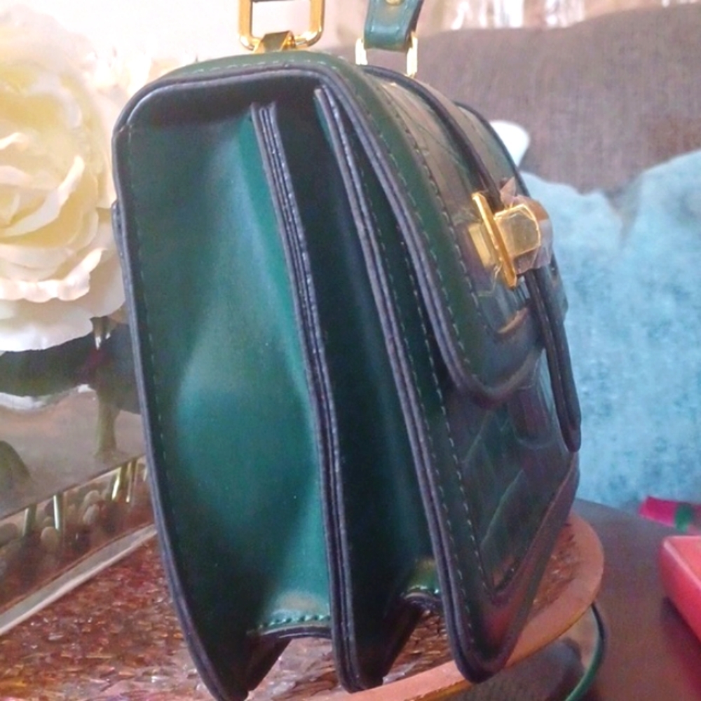 The Mini Bag - Picture 5 of 10